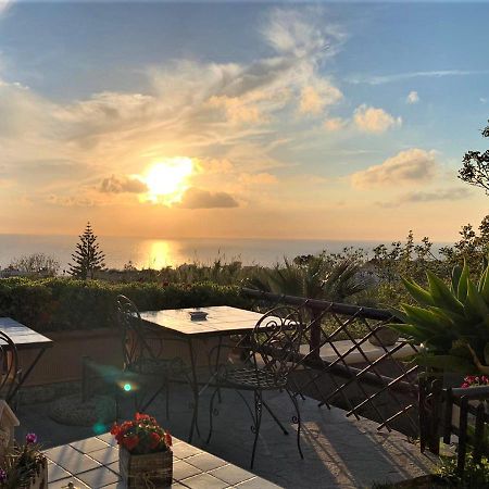Forio di Ischia La Terrazzina Sul Tramonto B&B 외부 사진